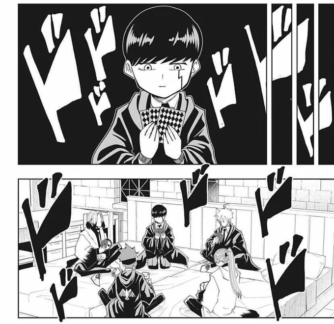 【週刊少年ジャンプ44号発売‼️】
#マッシュル 最新話掲載中です👌

かつて敵だったアベル、アビス、マーガレットがマッシュたちに加勢🤝心強い仲間が集結する中、試合に向けた作戦会議を始める…⁉️

ぜひ本誌でお楽しみください🃏 