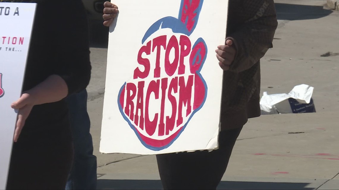 Native American groups look forward to cheering on Cleveland Guardians https://t.co/CbkbPmQ8Gs https://t.co/iT6Hd71lZn