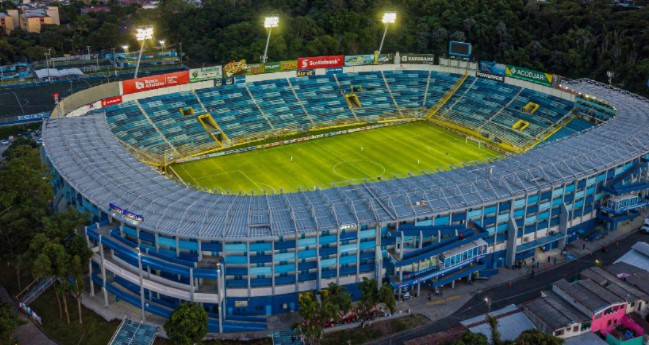 HyCFutbol's tweet photo. Estadio Cuscatlán, sede de los encuentros como local de la selección salvadoreña. https://t.co/7dfY29dnrQ