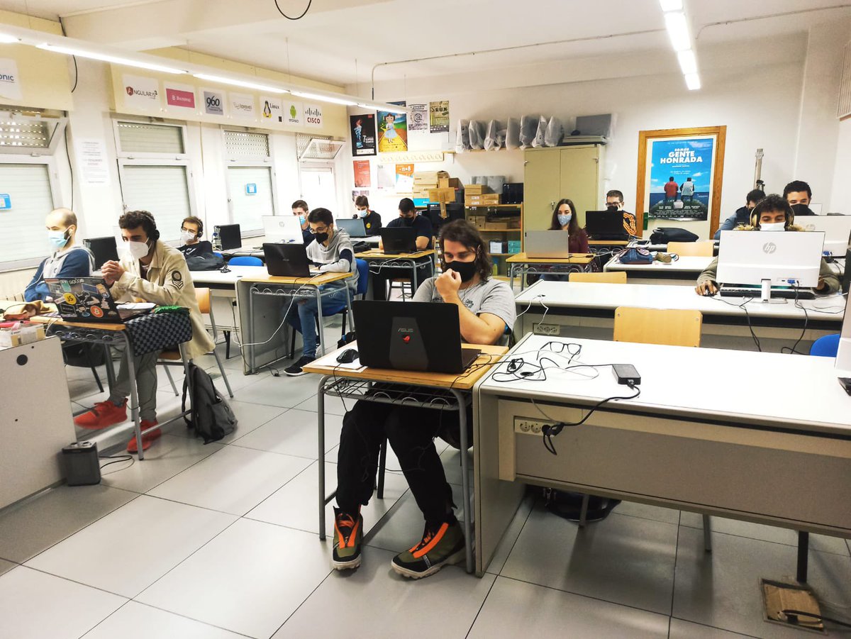 apesclm's tweet photo. Comienza hackathon de ideas sobre #ods #retods gracias a FP Innovación + FPEmpresa + Dualiza Bankia
Muy expectantes para poder disfrutar la experiencia de un proyecto de emprendimiento en 72 horas, y guía del curso https://t.co/6WVcwG7FTp