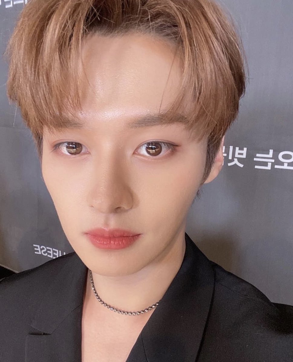 LEEKNOW_TH's tweet photo. [IG]  20211003 realstraykids update

หวัดดีครับ~🤟
#ลีโนน่ารัก

💚 https://t.co/Z1oXXqruYW

#StrayKids #스트레이키즈 #LeeKnow #leeminho #리노 #이민호 @Stray_Kids https://t.co/3o5Rt8VZzx