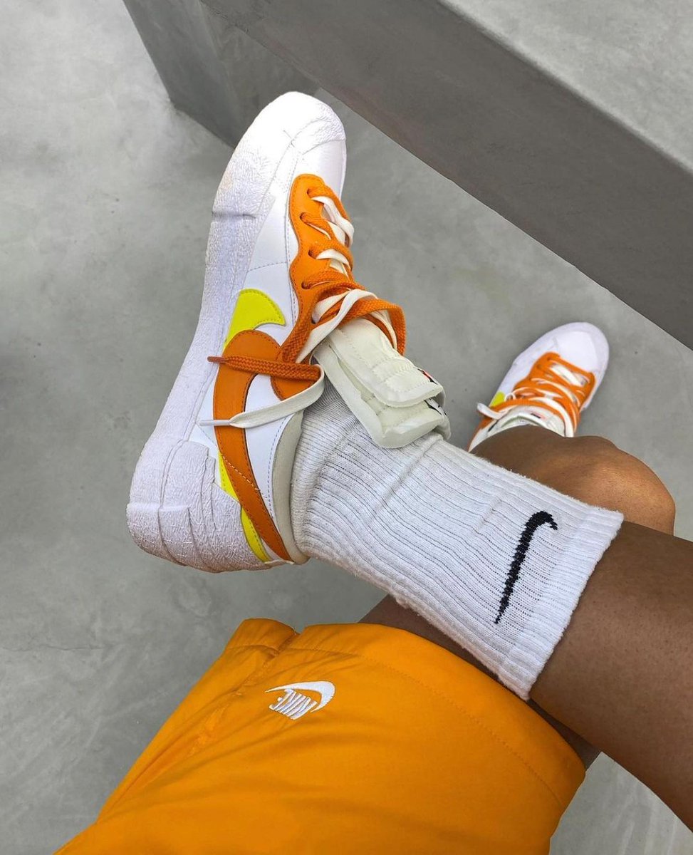 CaminoTV's tweet photo. La Blazer x Sacai "Orange" passe à  96€ avec le code "ND2021" chez Luisaviaroma en full size 🌋 

https://t.co/7l2M7wsUD7 https://t.co/cwl8wn9LOg