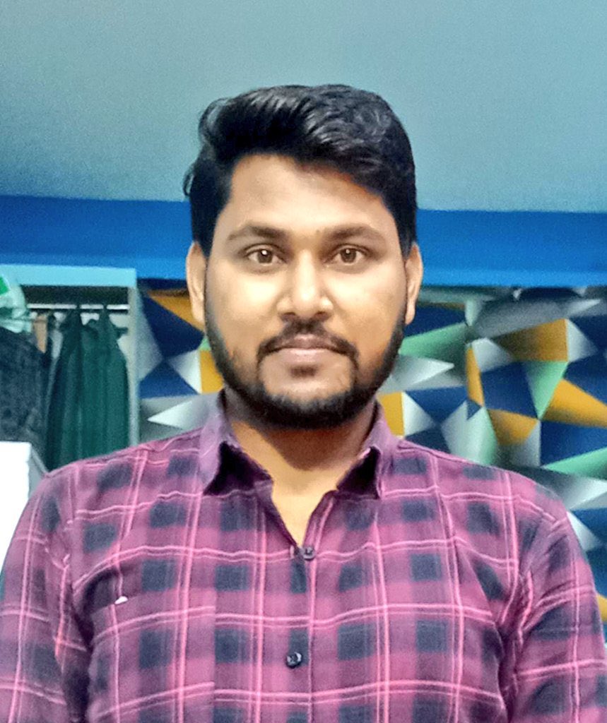 irohitr's tweet photo. पत्रकार रमन कश्यप को किसने मारा? इसे इंसाफ़ कौन दिलाएगा ? https://t.co/PgLzSNcScD