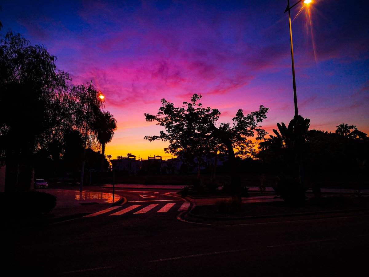 javigane's tweet photo. Buenos días #lunes #Matbella #SanPedro que tengamos  una buena semana, con ánimo e ilusión 💪 @TenenciaSPA https://t.co/gn5bPUOVw9