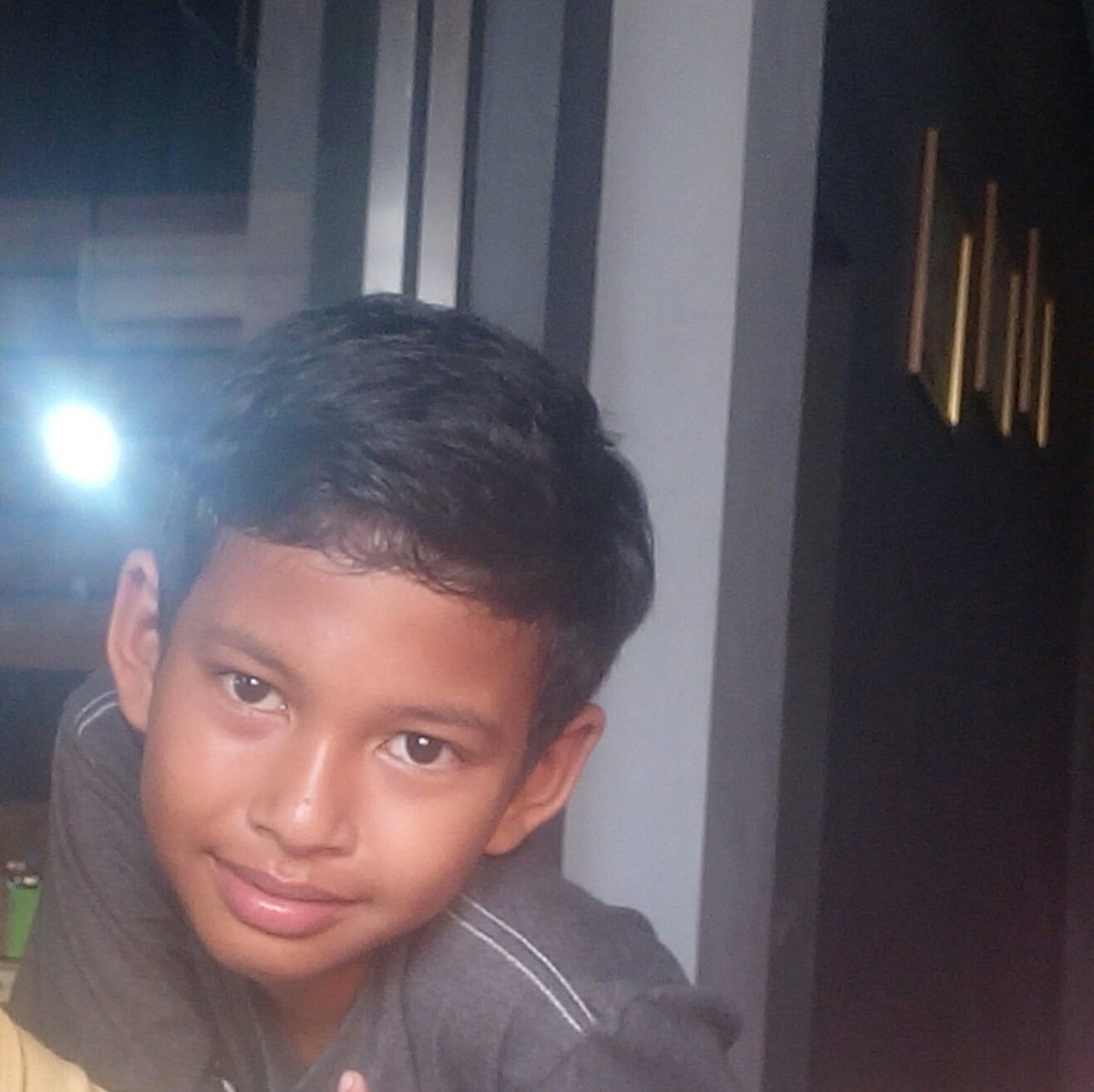 titikyuliani9's tweet photo. Barakalllah fii umrik anak lanang bunda, semoga panjang umur, sehat, bahagia selalu dan semua do'a terbaik bunda panjatkan kepada-Nya utk mu. Mas, pesan bunda jaga selalu ibadahmu, jangan pernah takut pd apa pun kecuali pada Penciptamu, jdlah lelaki pekerja keras dan cerdas,tdk https://t.co/GM8OBlJpuW