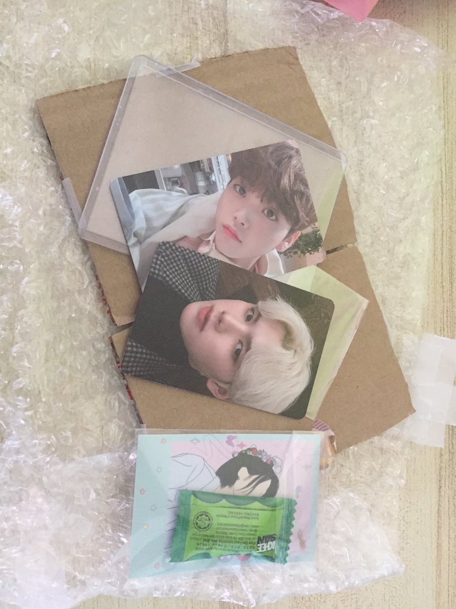 _iteryongf's tweet photo. Thankyou @_MYBEARY the pc safely arrived and thanks also for the freebies🥰😆😆💖 https://t.co/5g8uL6EzuW