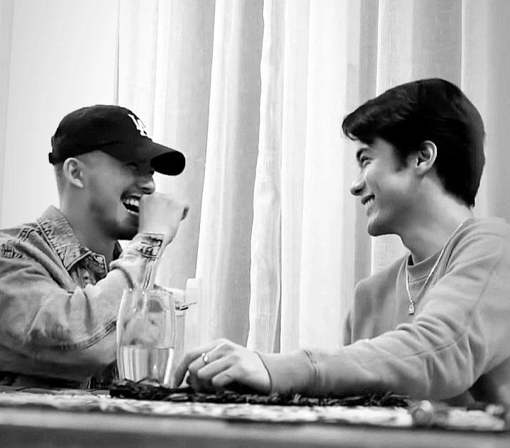 BoyfriendHello's tweet image. #JCTON