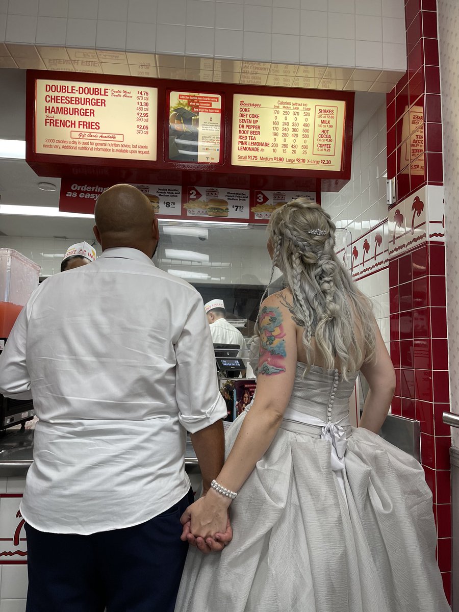 KaT_Chivette's tweet photo. Just married, and needed to eat https://t.co/jltT0PC9B2