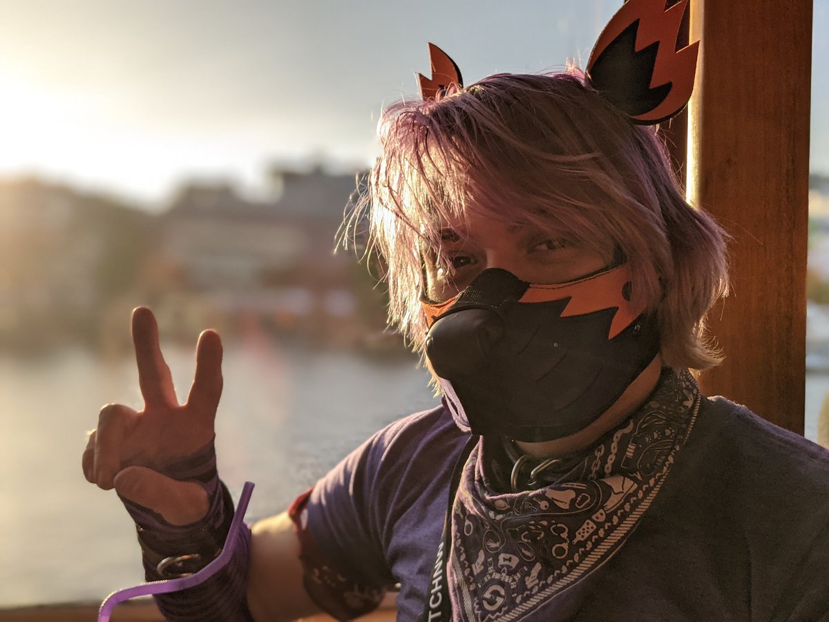 pup_sp4rky's tweet photo. Had an amazing time on @FetchNW's Barktober boat with my friends @PupTrue and @Ang3lPuppy and more!! Can't wait for the next one! (And a post to follow with video) 💜🐾 https://t.co/oPWMGxmV9r
