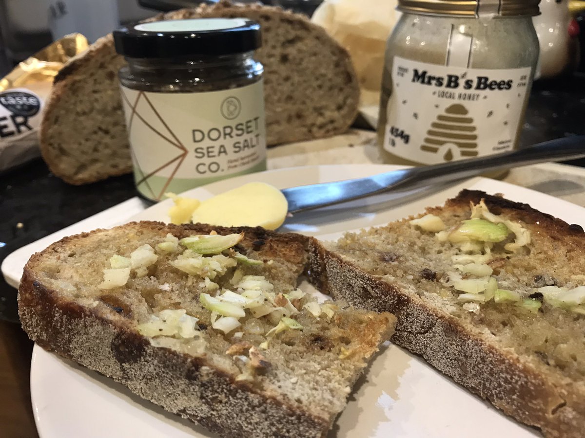 It’s #AldermoorMenu week again.  Eating only what I can buy from the shop or forage from the land. Enjoying garlic toast on seeded sourdough with <a href="/DorsetDairyCo/">The Dorset Dairy Co</a> cultured butter. So happy for some <a href="/DorsetSeaSaltCo/">Dorset Sea Salt Co.</a> celery salt added to our shop since last month’s #AldermoorMenuWeek