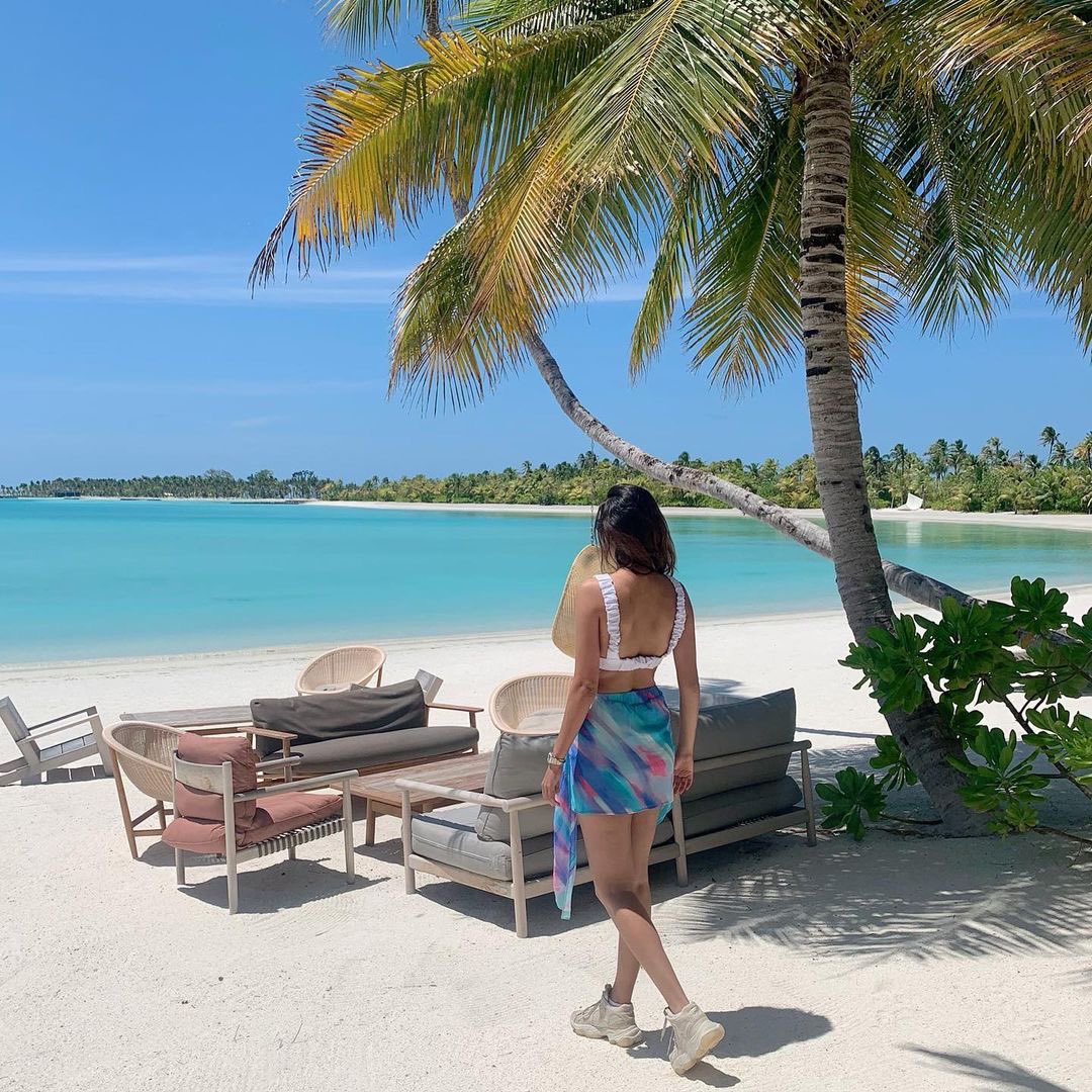 The 🏝 Life 

#maluinmale #maldives #islandgirl #sunseasand #blueocean #whitesand #paradiso #malvikaraaj #prettyplaces #vacaymode #traveldiaries