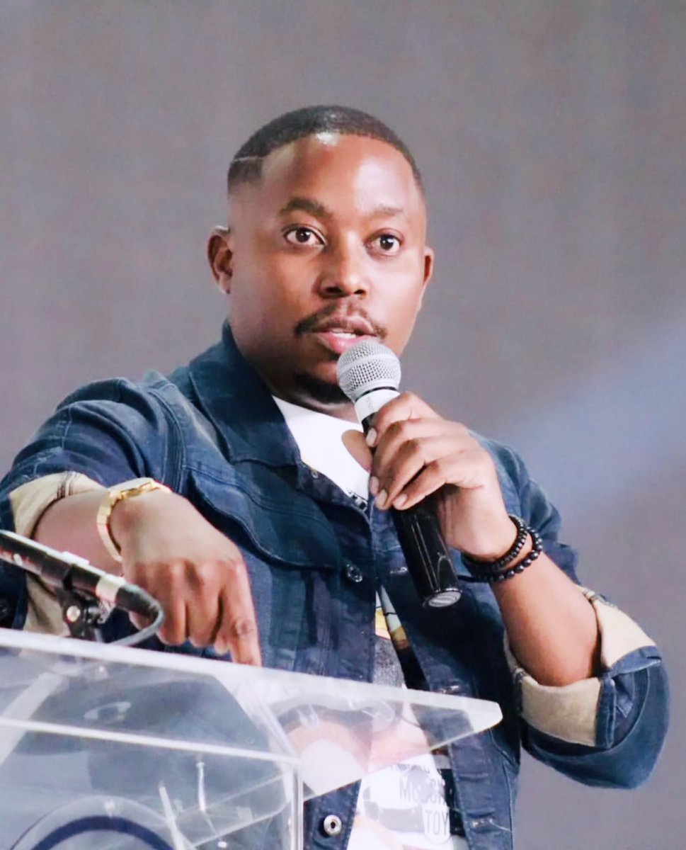 theo_baloyi01's tweet image. Speak &amp;amp; live your truth at all times 🎤.