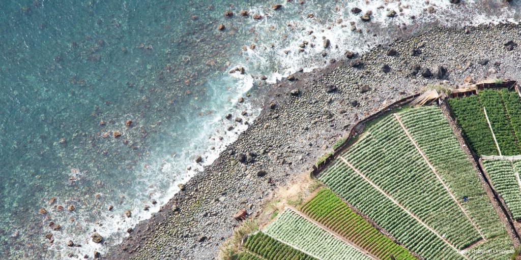 WWFEU's tweet photo. New @EUEnvironment report shows Europe's nature is under threat from:
🌦️changes in rainfall due to climate change
🚜land use & pollution
🦞huge knowledge gaps on marine life
The need for a strong EU law to #restorenature is clearer than ever! https://t.co/W9cp6wf2jo
#EEASignals https://t.co/CvdYaPfoLw