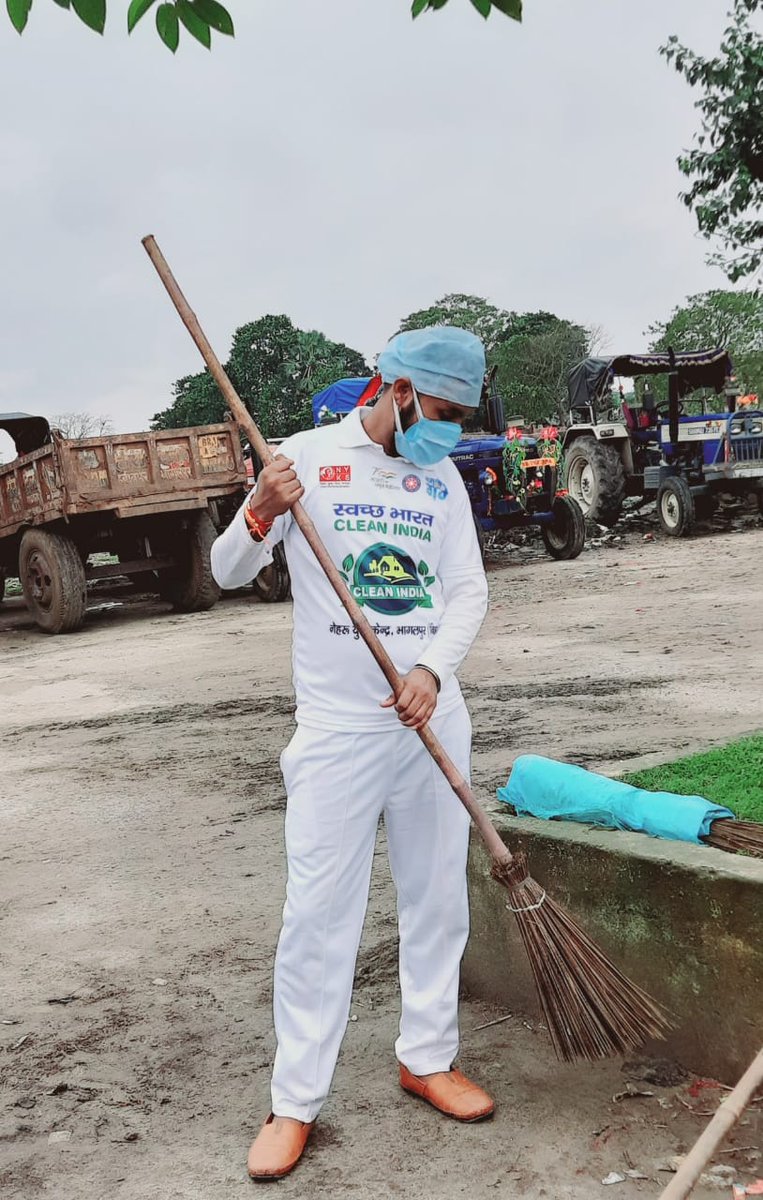 NSSRDPATNA's tweet photo. Clean India campaign in collaboration with NYKS and NSS Unit of T.M.B.U, Bihar 
#CleanIndia 
@_NSSIndia
@YASMinistry
@YouthArtCulture
@pibyas
@ianuragthakur
@Anurag_Office https://t.co/tubJ7XYlHk