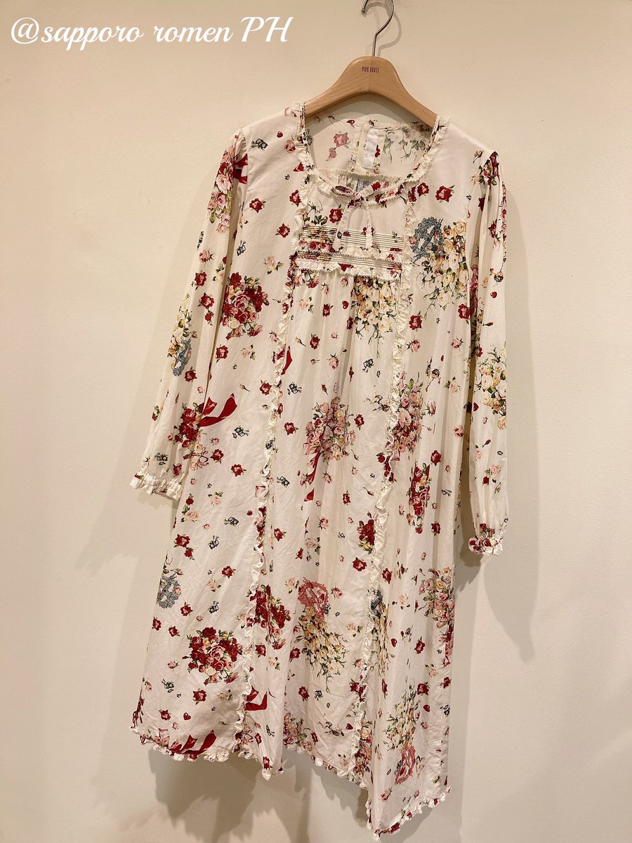 Pink House札幌路面 11 19 22迄カードイベント開催 10月新作 Angelique Rose長袖ワンピース お色違いのネイビー ピンクハウス 札幌路面 10月新作 アンジェリークローズ ボディさんに着てもらいました Pink House札幌路面 11 19 22迄カードイベント開催 10月新作 Angelique Rose長袖ワンピース お色違いのネイビー ピンクハウス 札幌路面 10月新作 アンジェリークローズ ボディさんに着てもらいました