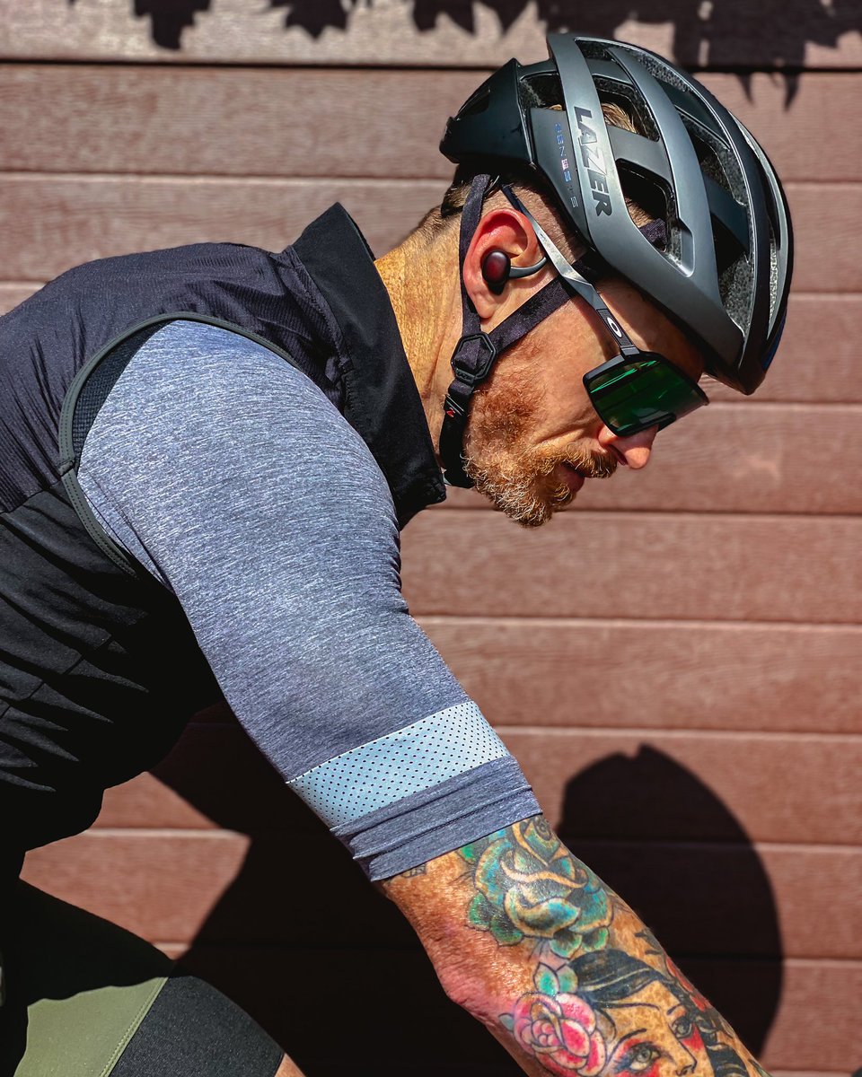 Sean_Sako's tweet photo. 🐺A week in review 🐺

3 rides • 500km+ 

Zéro refuelling • Zéro bonk 

No soft pedalling • data attached

My nutrition emulates the efficacy of a @RideShimano Di2 battery. One charge and you can pretty much ride for ages • #thinkoutofthebox • https://t.co/kjl14vY2SE

#keto https://t.co/QDETwBfPrh