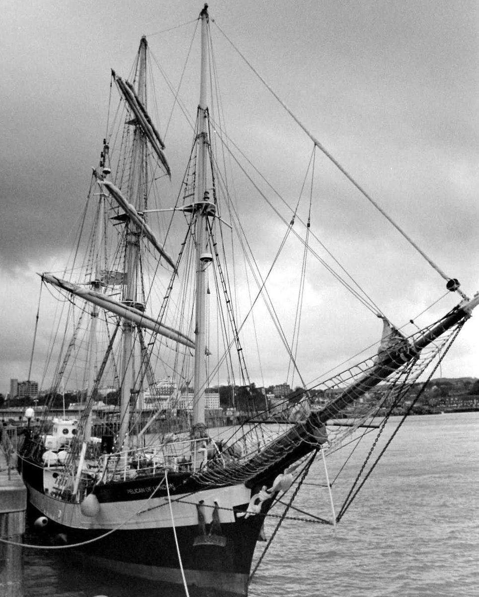 🌧️CANCELLED🌧️

Unfortunately the docking of the TS Pelican at Folkestone Harbour Arm has been cancelled.

📸: IG/ 35mm_monochrome