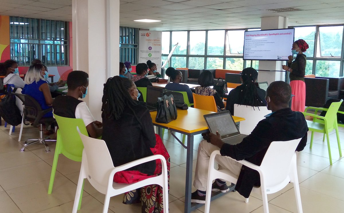 Community Spotlight: 
Resilience Mappers is a local GIS and mapping community in #Uganda that is using #OSM to address a local challenge. For more information, follow this link: facebook.com/openmapping.es…