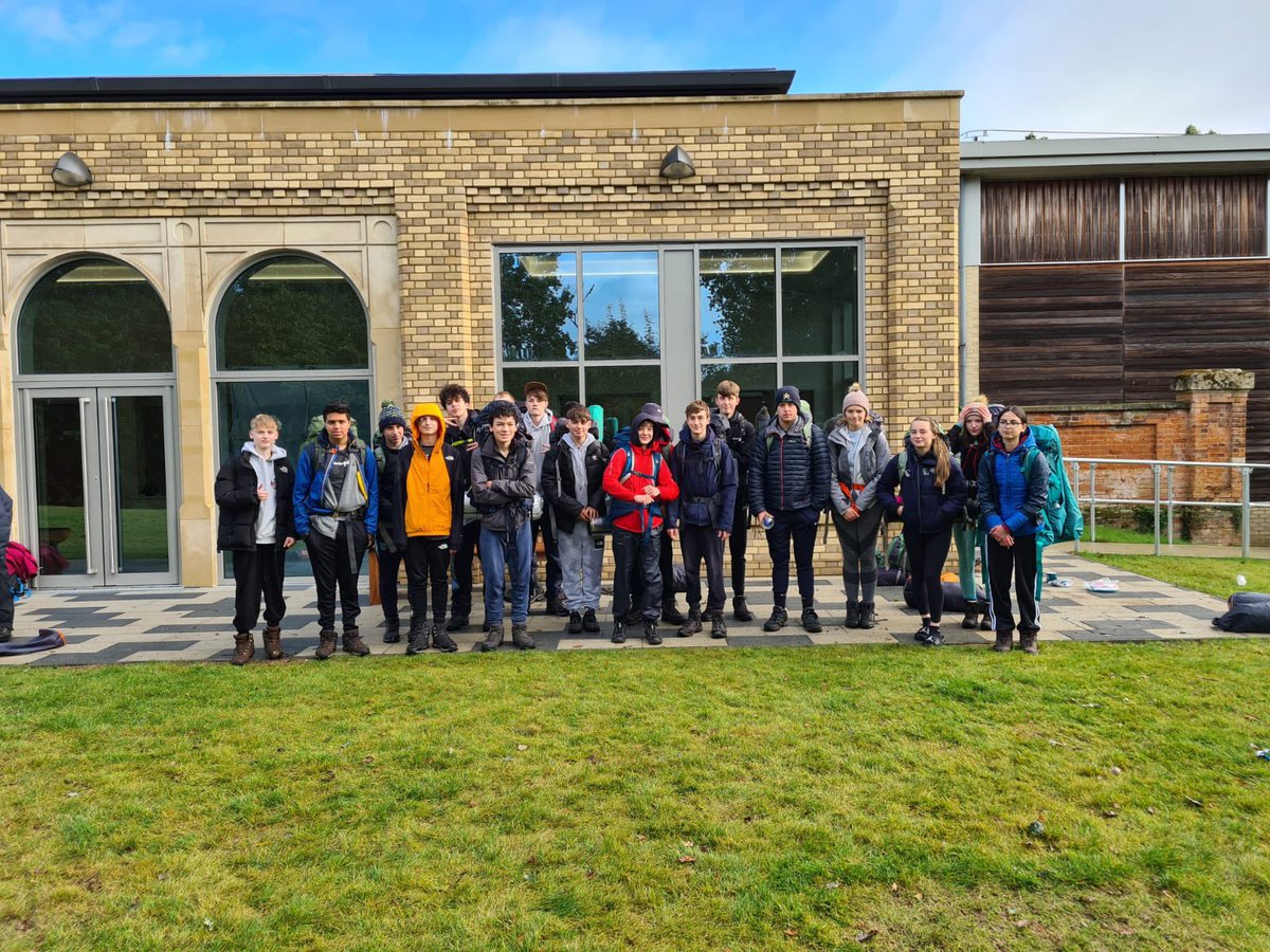 DunottarDofE's tweet image. Our Silver teams have been out on their assessed @DofE expeditions this weekend. After the fuel problems meant we couldn’t travel to the New Forest, they have still enjoyed their hike and braved the heavy downpours on Sat. Well done to all and thank you staff &amp;amp; @BrightExped!