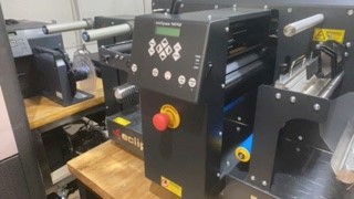 eclipse_label's tweet photo. Really pleased to see our eclipse Mini + inline with an Epson C7500 at our customer premises in Manila.
#eclipselabelequipment #Philippines #epson #C7500 https://t.co/HxnMxVEQg9