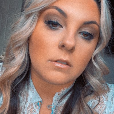 MaceyMAKAYLA's tweet photo. #NewProfilePic https://t.co/NWkODfuVJ5