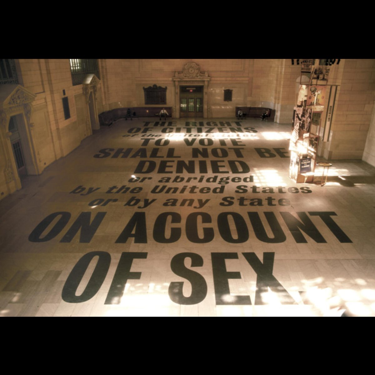 agigraphic's tweet photo. #AGI member Stephen Doyle (USA, inducted in 1996) 19th Amendment Installation, Grand Central Station, 1995
#alliancegraphiqueinternationale #StephenDoyle https://t.co/sGdZj2hasB