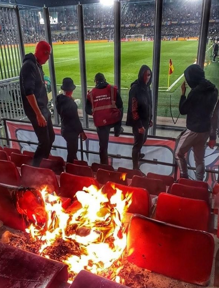 🇨🇿Sparta Praha - Slavia Praha (03.10.2021)
#SlaviaPraha #300derby #SpartaPraha #hooligans