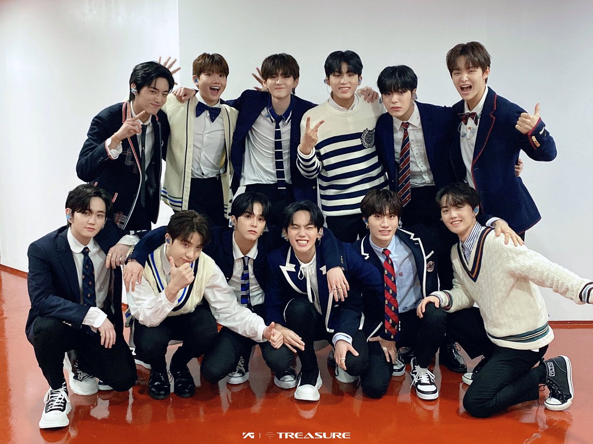 _weversetrsr's tweet photo. 🤍 @treasuremembers https://t.co/Sj0RcFgDOR