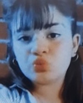 desaparecidaorg's tweet photo. Luna Galván tiene 13 años, desapareció el 16/9/2021 en Moreno, provincia de Buenos Aires. Por favor compartir, y si la ven avisar #URGENTE a la policía local, o al ☎️ 911

#Moreno 
#BuenosAires https://t.co/gIDgNjJI4c