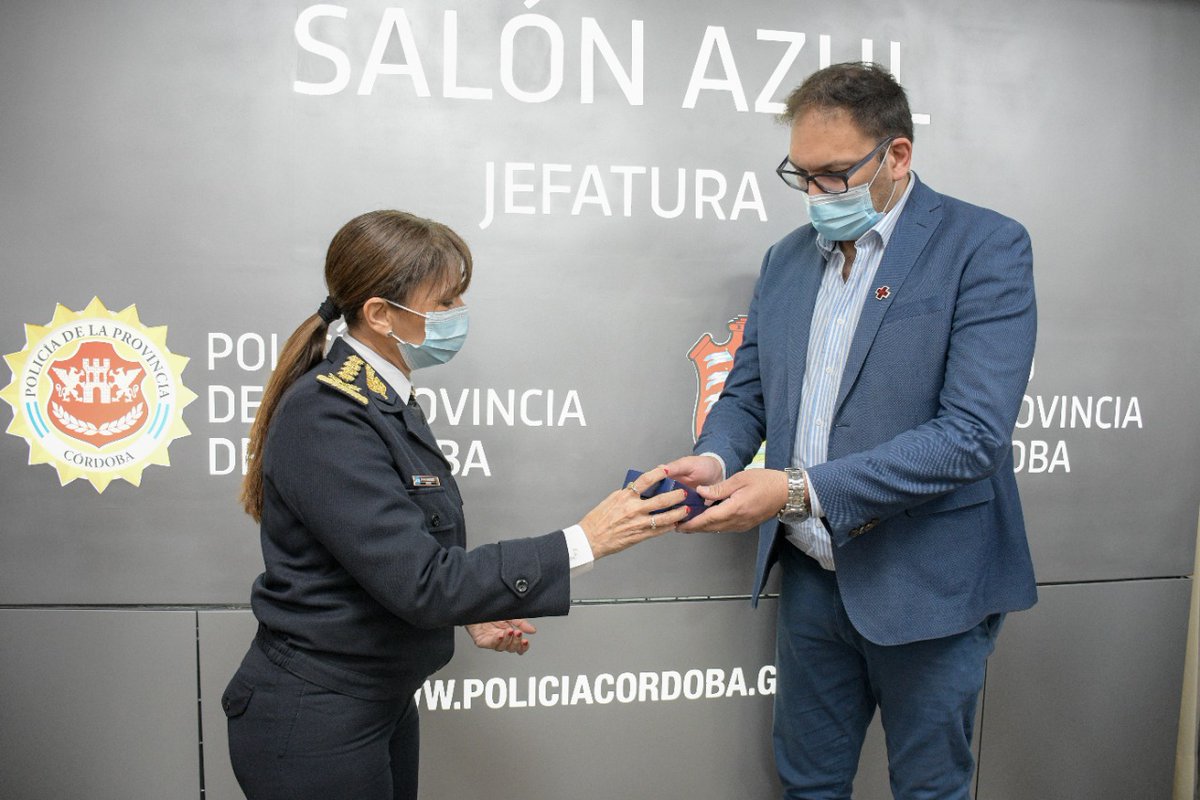 La finalidad del convenio es dar continuidad en la colaboración mutua y el ciclo de capacitaciones que se vienen desarrollando en toda la provincia, en la cual se capacita a todo el personal policial en #PrimerosAuxilios con certificación oficial.