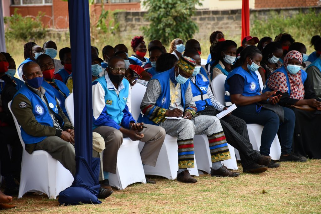 MOH_Kenya's tweet photo. @MOH_Kenya commends County governments for making great strides in increasing coverage of community health services. We are happy to report that 91% of the country has community health units. We are now aiming for 100% coverage. ~ CS Health @mutahikagwe_cs https://t.co/BfRtB8sFCp