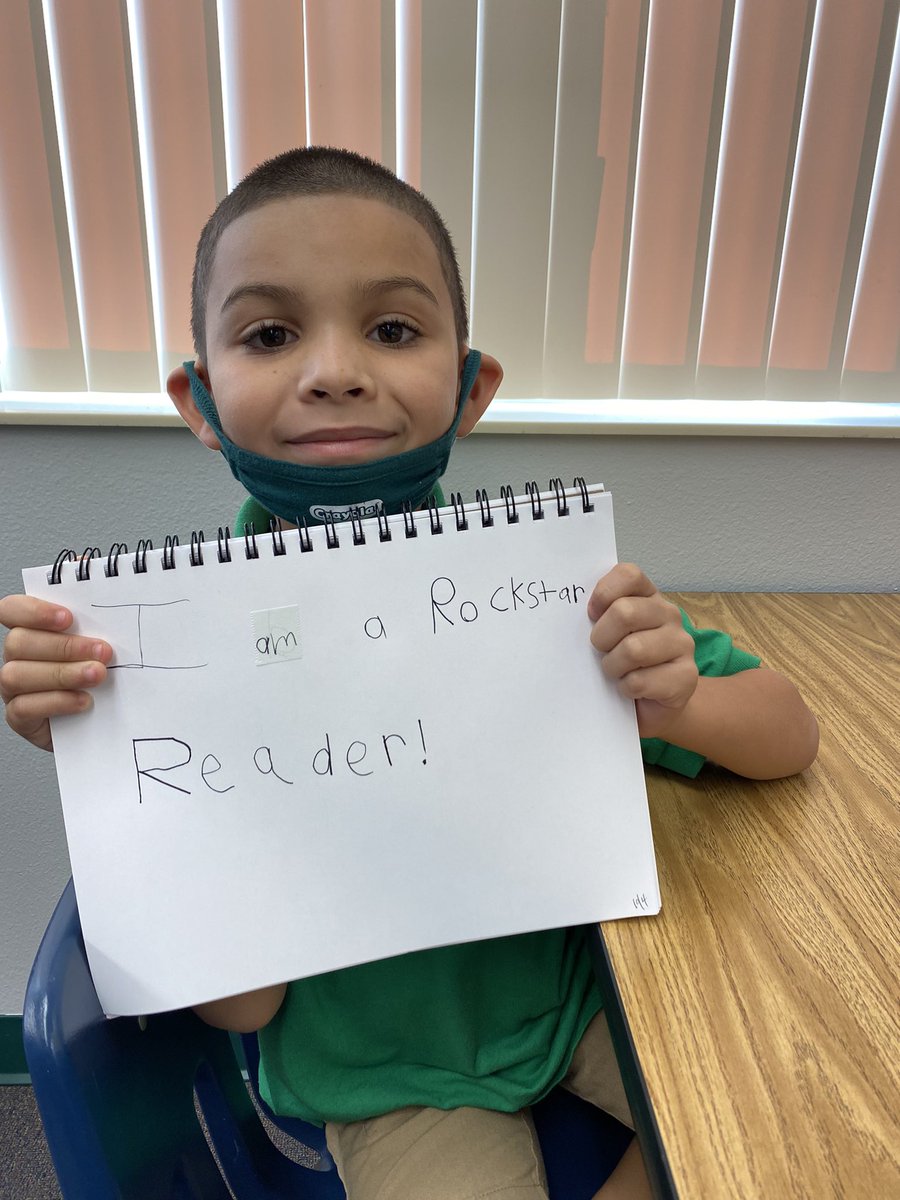 JessicaSpille16's tweet photo. Angel read a book with no errors. He was so proud of himself that he called himself a Rockstar! Of course he wrote about it! #wilkinsonrising #literacylessons #toobigtoplay https://t.co/MCi4TKKVqE
