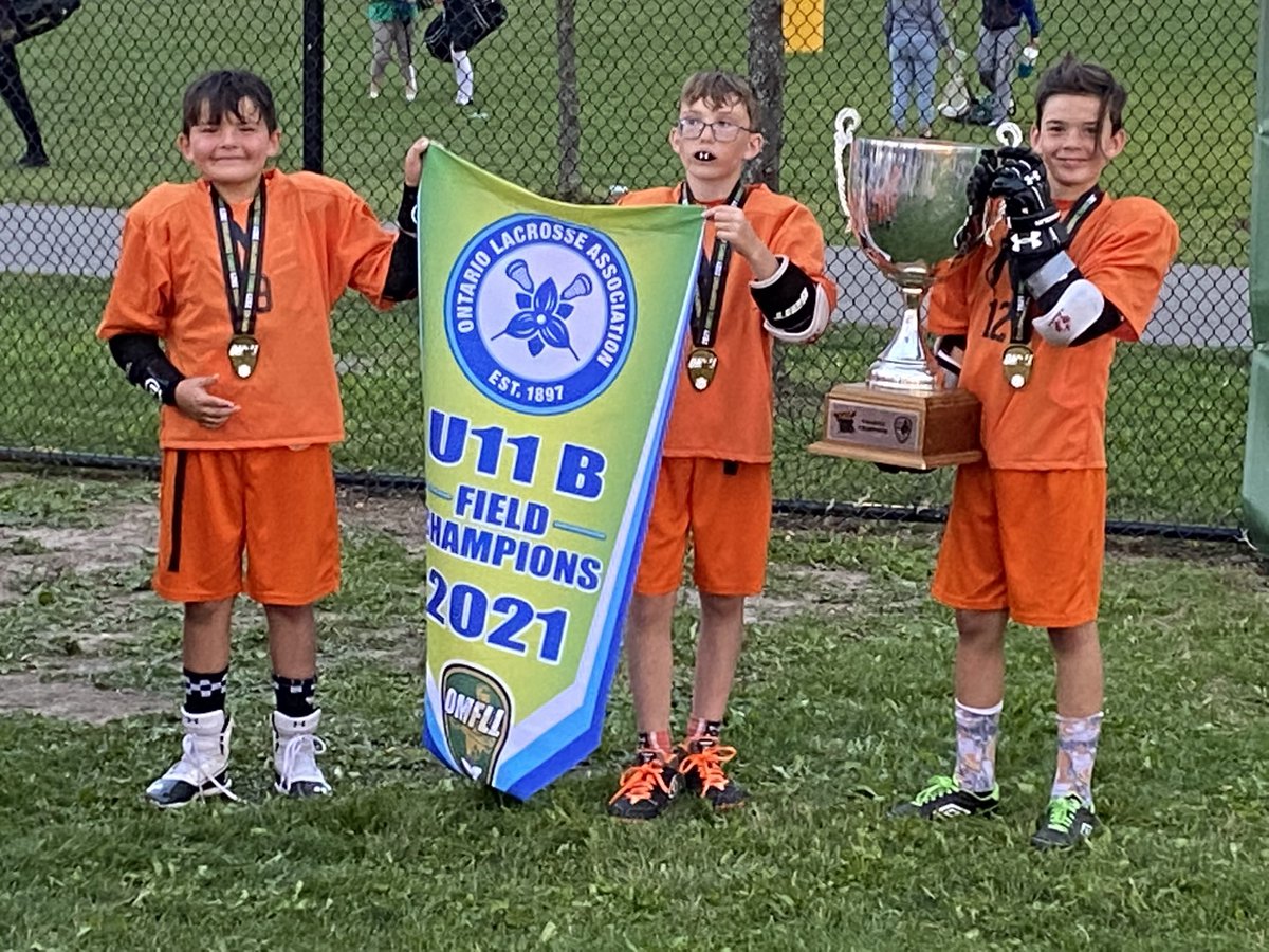 jimmerbeyer's tweet photo. Congrats to the U11 Owen Sound North Stars @OMFLL B Champions!! @OntarioLacrosse @OSMLbox_field https://t.co/5wxVO3O47e