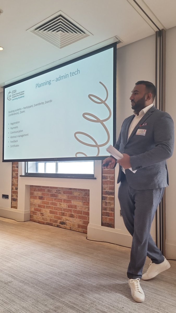 <a href="/jipoisson22/">Justin Poisson</a> sharing his expertise, hints &amp; tips for success in delivering education online at #HCSEd21 ... 
<a href="/WeHCScientists/">NHS Healthcare Science</a>