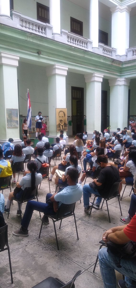 FEEM💙HABANA VIEJA tweet media