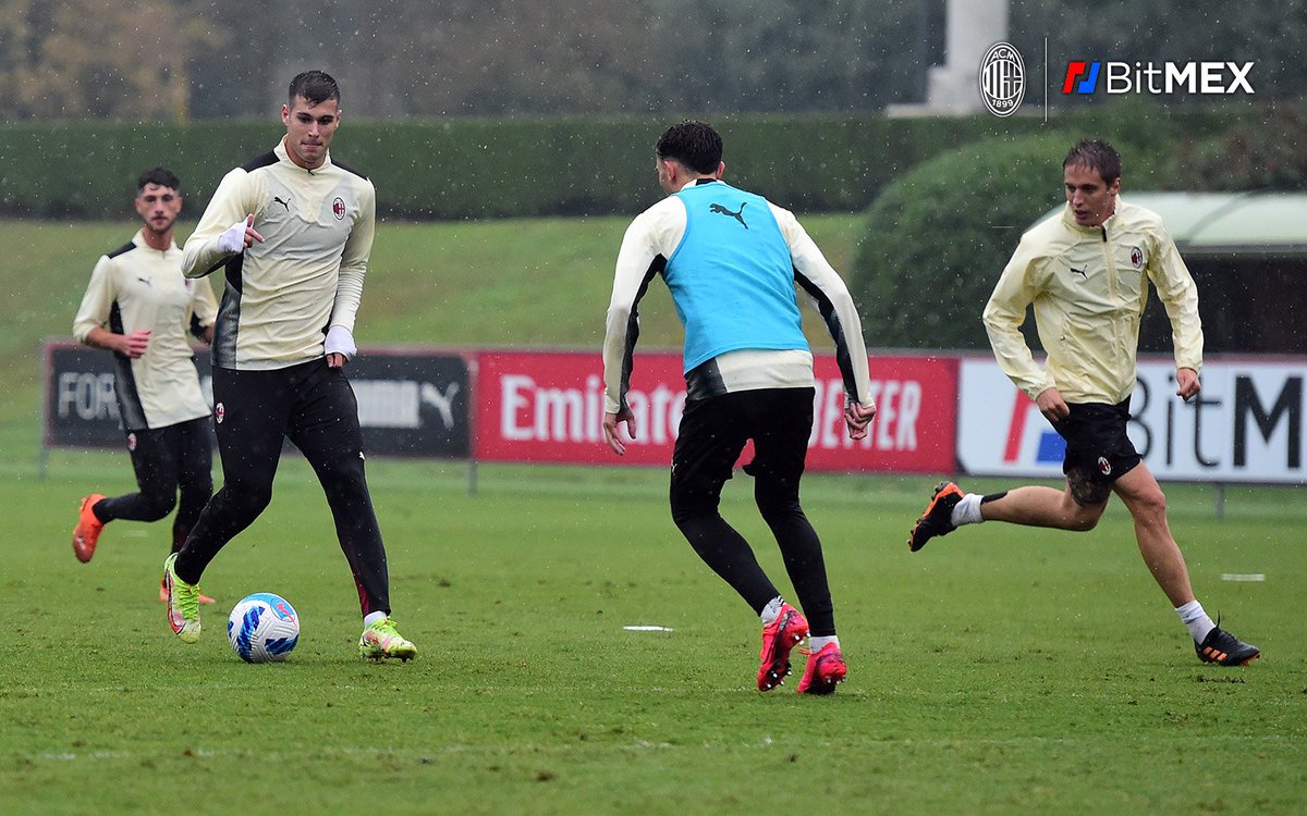 AC Milan tweet media