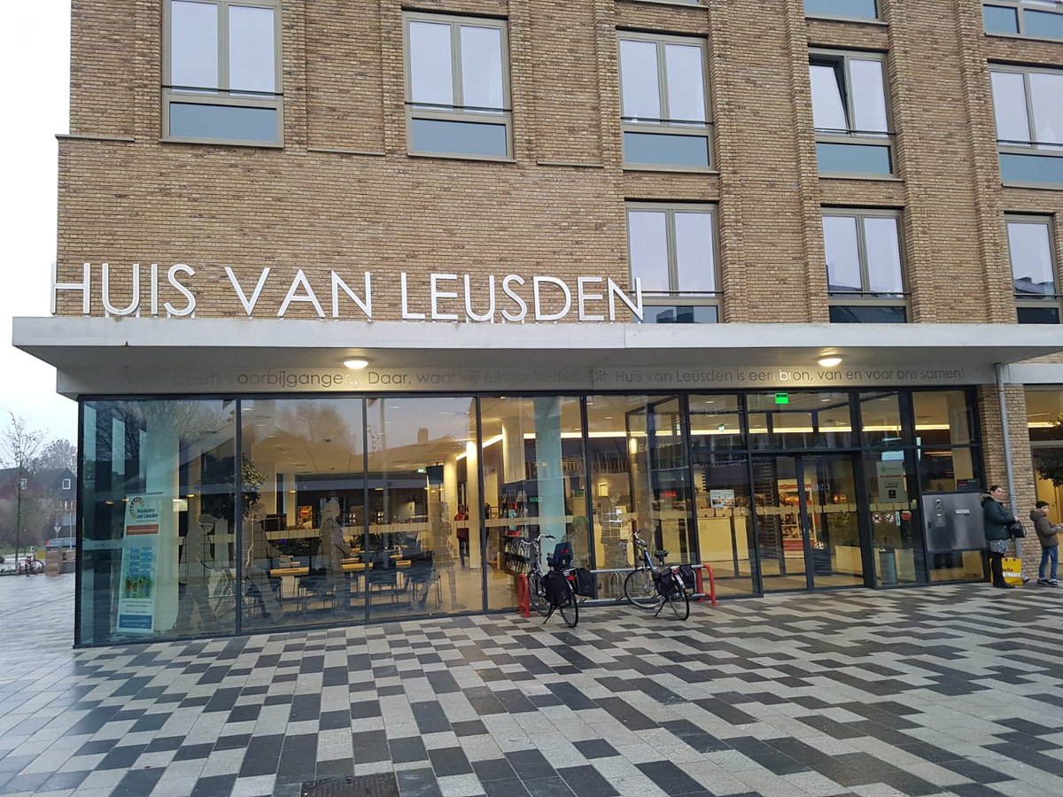 Startgesprek politieke partijen gemeenteraad 2022 
Coördinatoren van alle partijen die meedoen met  gemeenteraadsverkiezingen 2022 zijn welkom dinsdag 5 okt om 20.00 uur in Huis van Leusden. Laat weten dat je komt via 👉 griffier@leusden.nl #verkiezingen2022 #politiekactief