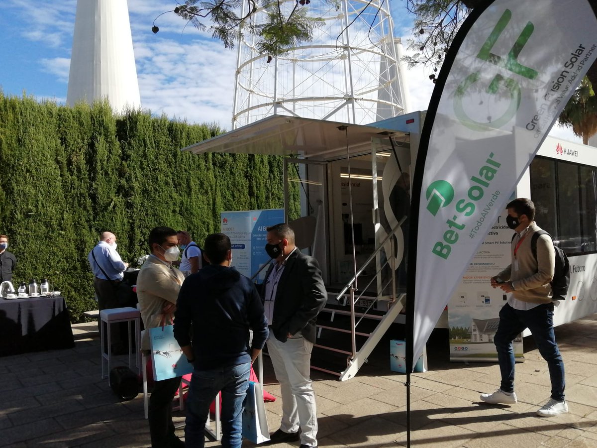 Huawei España tweet media