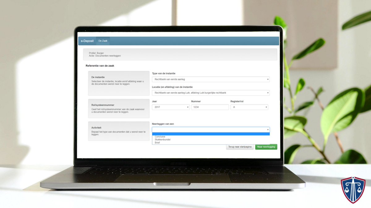 FOD_Justitie's tweet image. Door een nieuw KB dienen advocaten verzoekschriften digitaal in op #eDeposit. Dat kon al tijdens de gezondheidscrisis en nu is die werkwijze wettelijk verankerd. Advocaten werken vlotter dankzij de #digitalisering van #Justitie 👉bit.ly/2WsnBk6