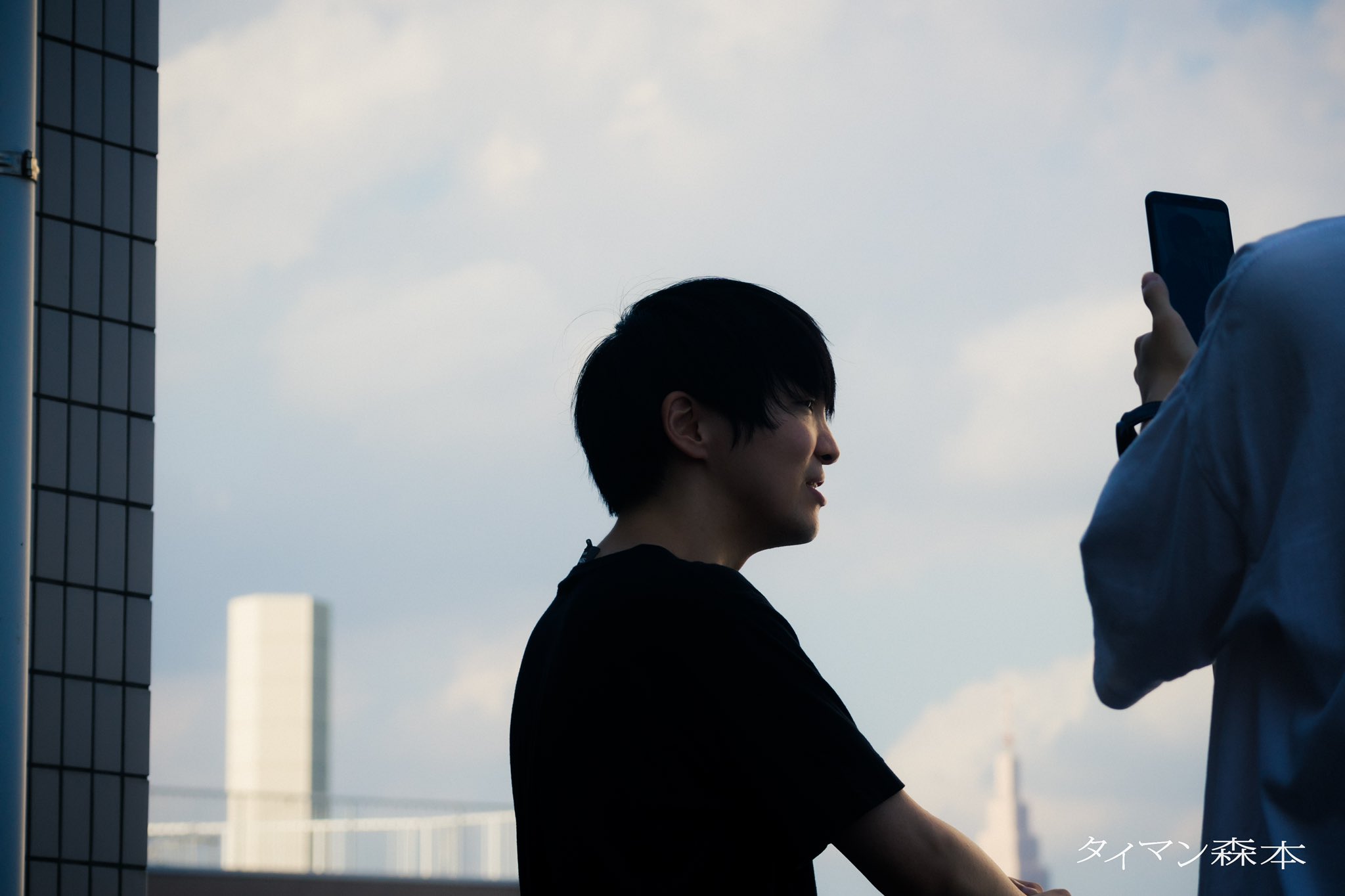 A N D I A N D I Twitter