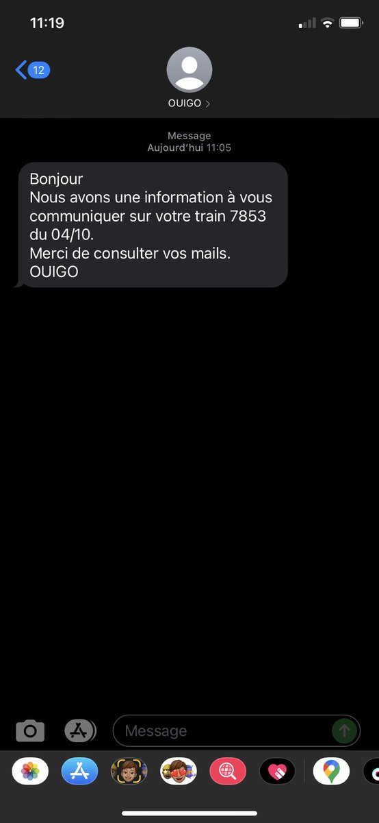 jameschristaa's tweet photo. c’est une blague la @GroupeSNCF  là?? à 4h du départ même pas ! Envie de peter un câble !!!😡😡 https://t.co/qXQqvA2ya0