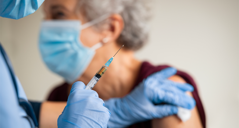 SyndicatDBio's tweet photo. #COVID #vaccination Les 4 et 5 octobre, les biologistes médicaux pourront commander autant de #vaccins Moderna & Pfizer que nécessaire auprès de leur pharmacie d'officine référente. Les demandes faites la semaine du 4 octobre arriveront entre le 15 et le 19 octobre. #BioMedLib https://t.co/bURKiD0fxo