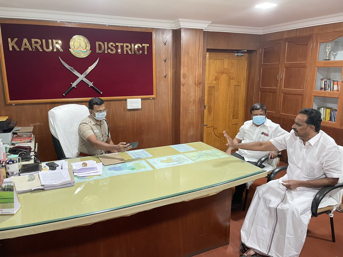 Aravind Raj S Tweet Former Transport Minister Aiadmk Karur District Secretary Mr Vijayabaskar Along With His Party S Advocate Wing Functionaries Met Karur Sp Today In Regards To The Cases Filed Against