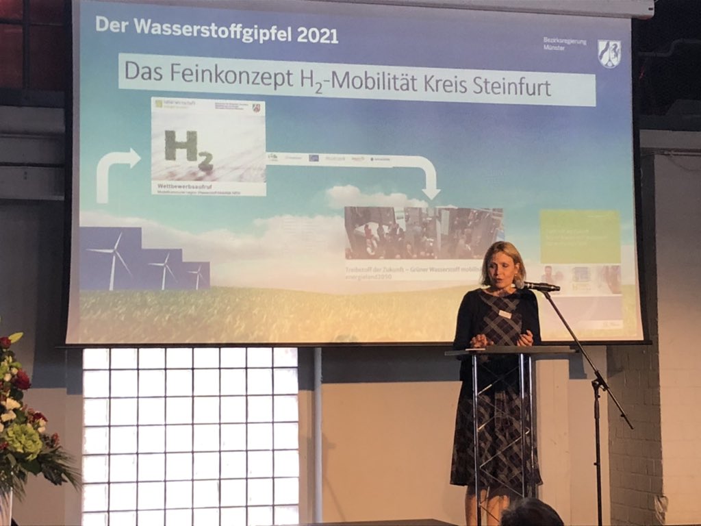 #h2gipfel21 Hinweis von <a href="/SilkeWe/">Silke Wesselmann</a> (<a href="/Kreis_Steinfurt/">Kreis Steinfurt</a>), der einige Teilnehmer*innen beim #Wasserstoffgipfel aufhorchen lässt: „Wasserstoff kann eine Zukunft für #Windräder, die jetzt aus der Förderung fallen“. Livestream: youtu.be/bDiC_BM_L_Y