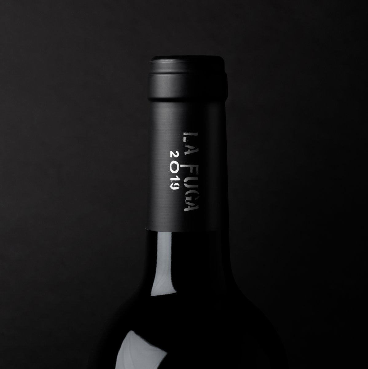 Springetts (@springettsbdc) on Twitter photo We're celebrating our latest Pentaward winner - La Fuga wine! Check it out...
#pentaward #winelabel #wine #packagingdesign #design #graphicdesign #winner #brandlove #LaFuga We're celebrating our latest Pentaward winner - La Fuga wine! Check it out...
#pentaward #winelabel #wine #packagingdesign #design #graphicdesign #winner #brandlove #LaFuga