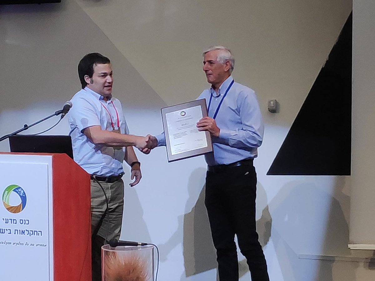 Special recognition granted to BARD for its post-doc fellowship program. BARD's director, Prof. Yoram Kapulnik was honored with a plaque “In appreciation of your support of agricultural research and marking 35 years of activity of the Va’adia-BARD postdoctoral fellowship program”