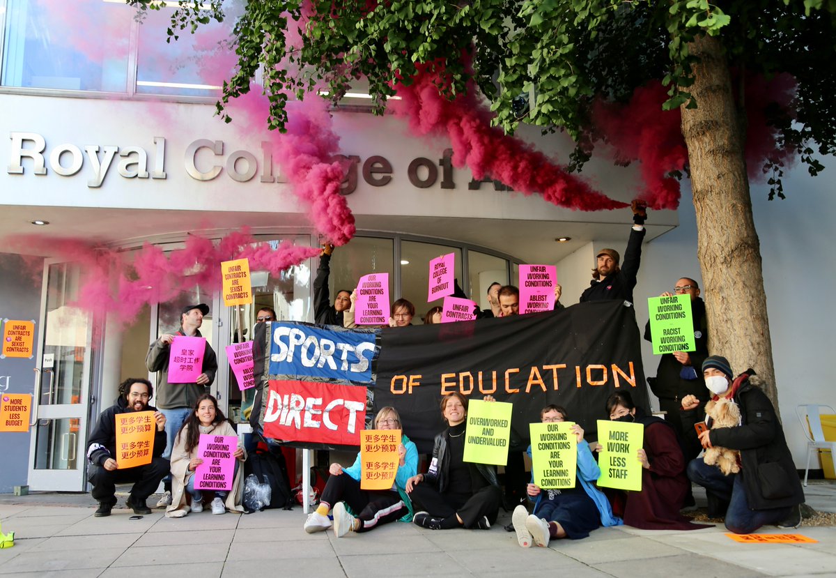 doubleeggnchips's tweet photo. #RCAstrike #rca #generationrca @RcaUcu @RCA https://t.co/a43cpRGjSX