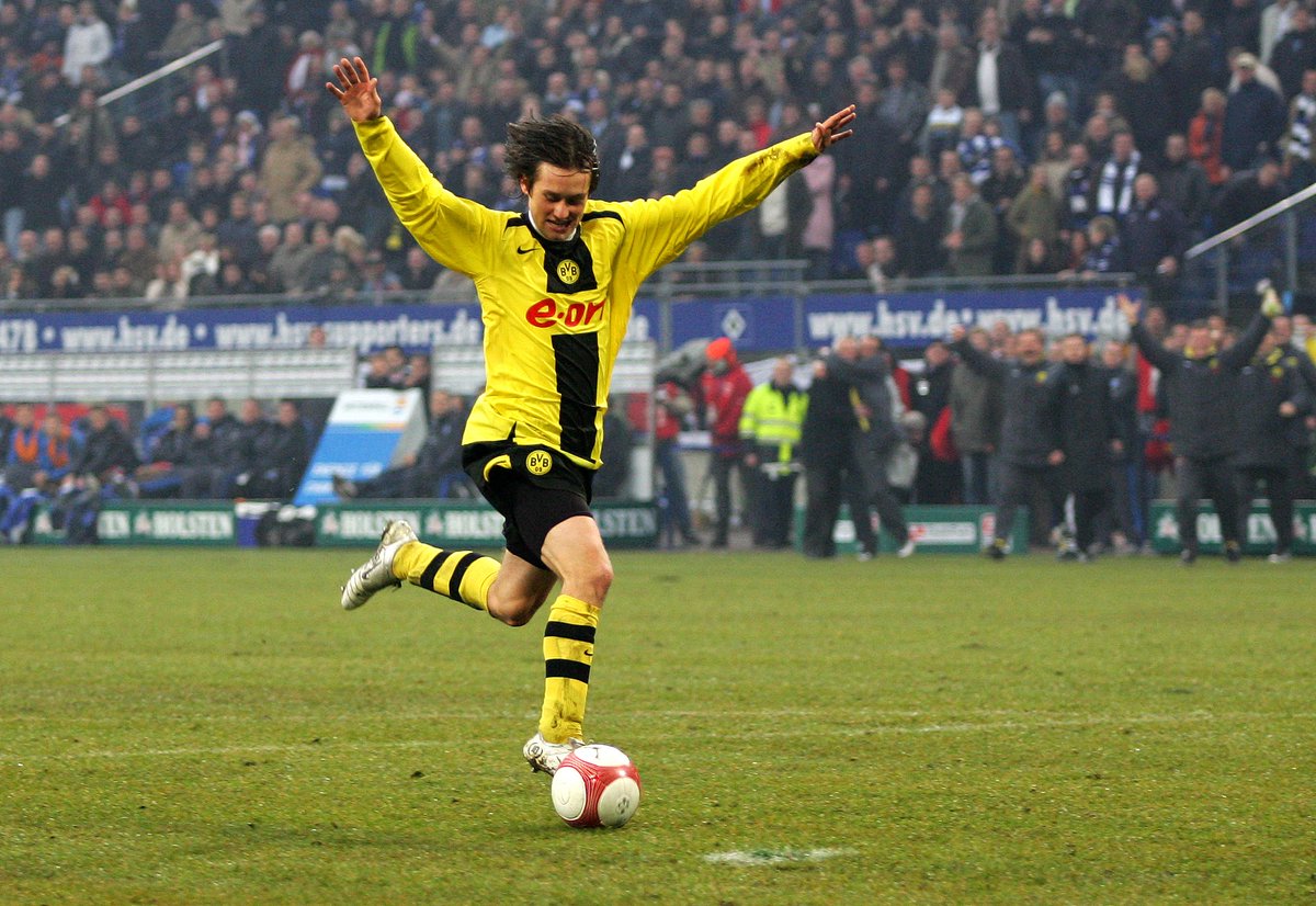 Happy Birthday Tomá Rosický This guy was wearing Dortmund shirts before it was cool 