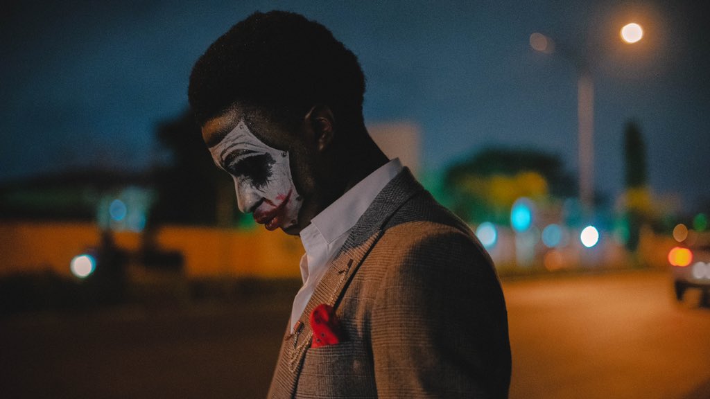 paulyvesettien's tweet photo. Cette vidéo est l'illustration parfaite de ce que tout un chacun peut vivre ou
vit sur les réseaux sociaux. Ne restons pas passifs. Partageons
massivement la vidéo pour commencer à changer le monde 🌍🃏⏳. 
https://t.co/Lest3JAnAe https://t.co/BYu1JYisZ4
