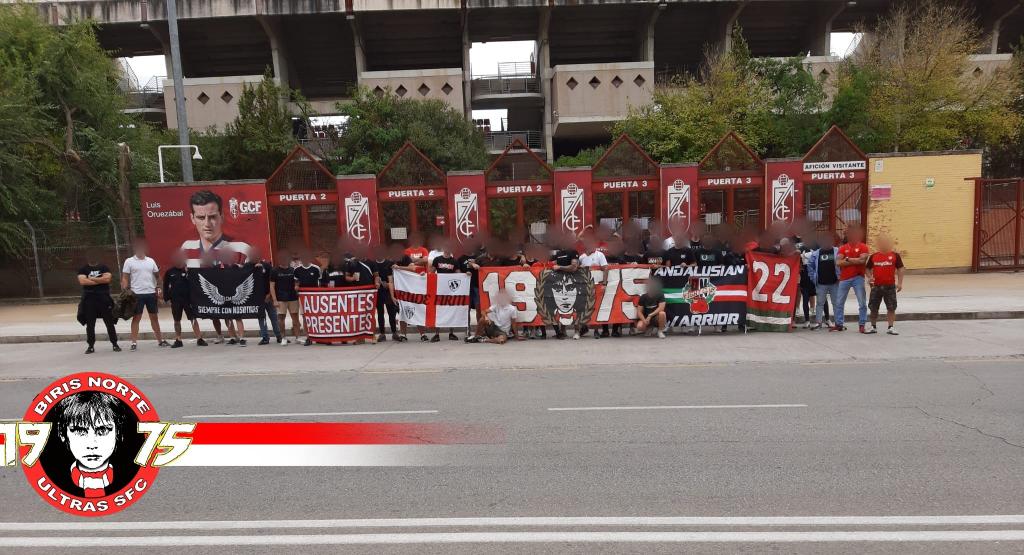 birisoficial's tweet photo. Ahora que, poco a poco vuelve la normalidad a los estadios, no podíamos perder la oportunidad de hacer lo que más nos gusta y disfrutar del primer viaje de la temporada:

Granada CF — Sevilla FC (3/10/2021). https://t.co/vBmc64XzdN